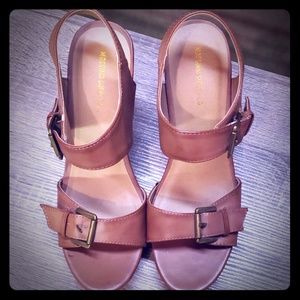 Brown Strap Wedges- S 7.5 ❤BOGO